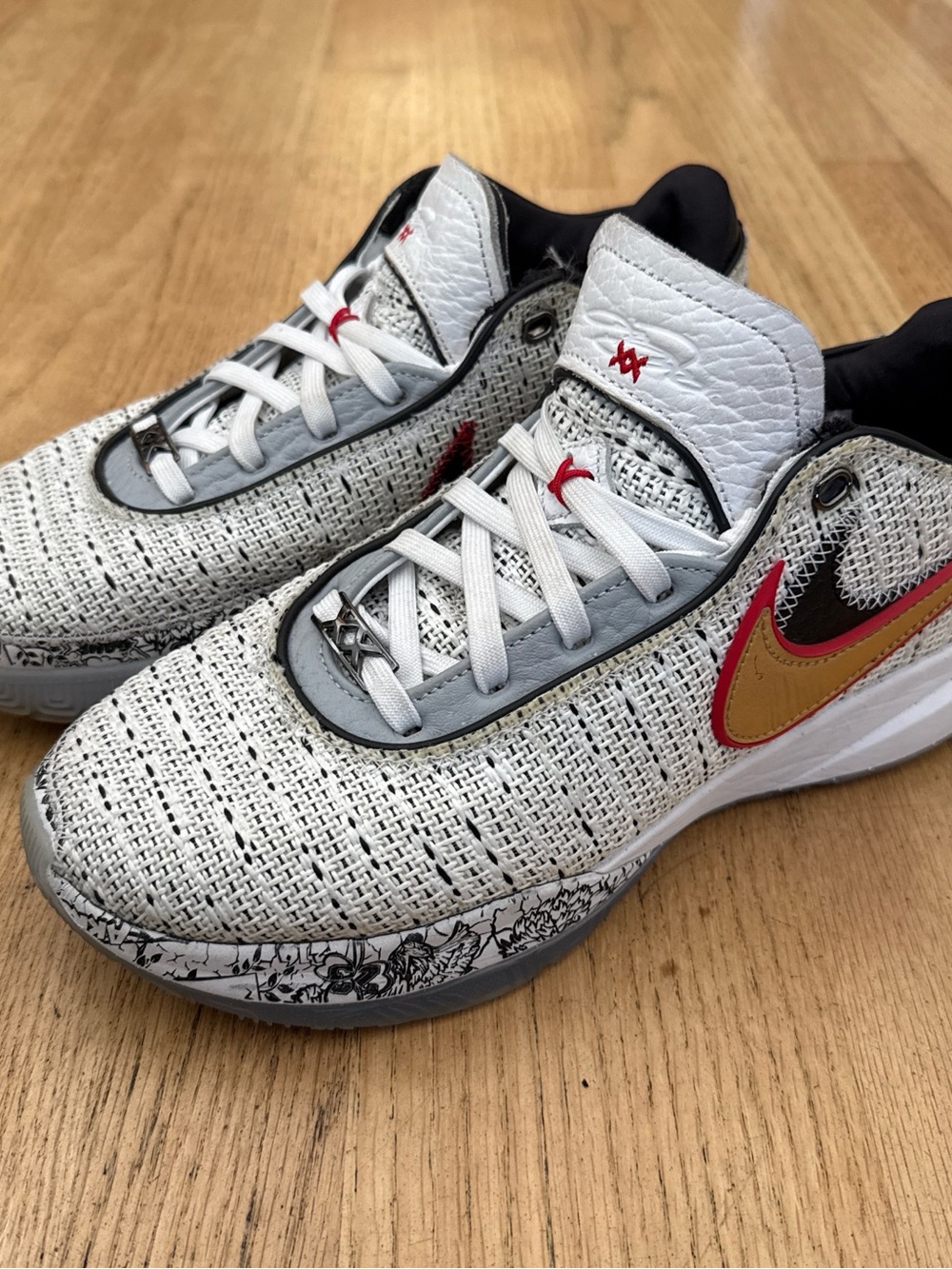 Nike White, Gold and Red Low-Top Basketball Sneakers